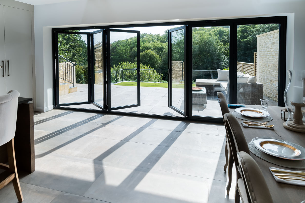 Aluminium Bifold Door Modern sutton colefield 2